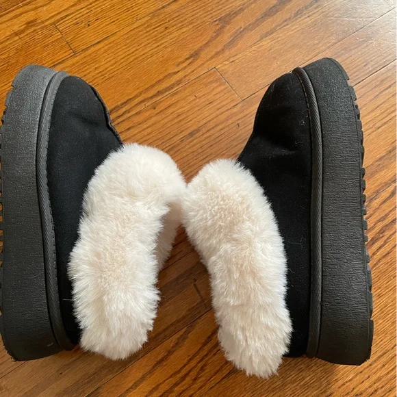Fuzzy Winter Platform Slippers - Picture 1 of 6
